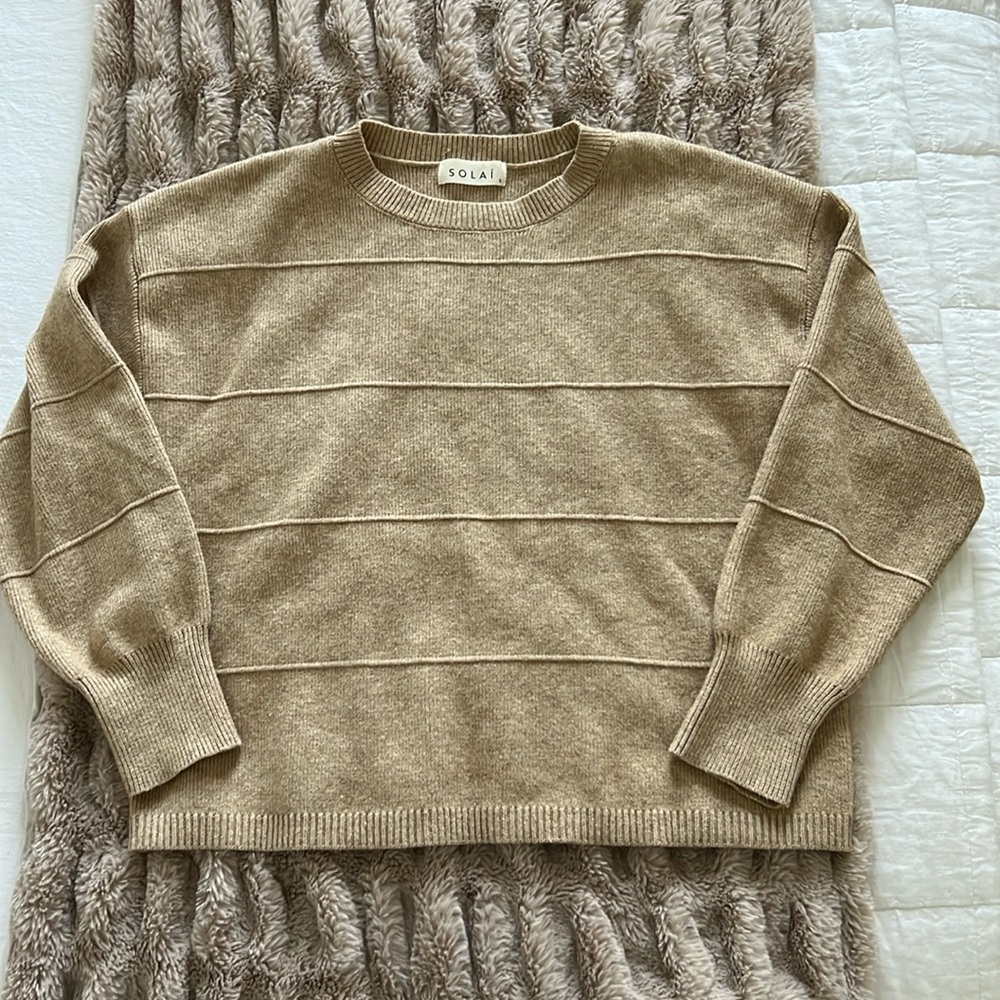 Solai the label sweater